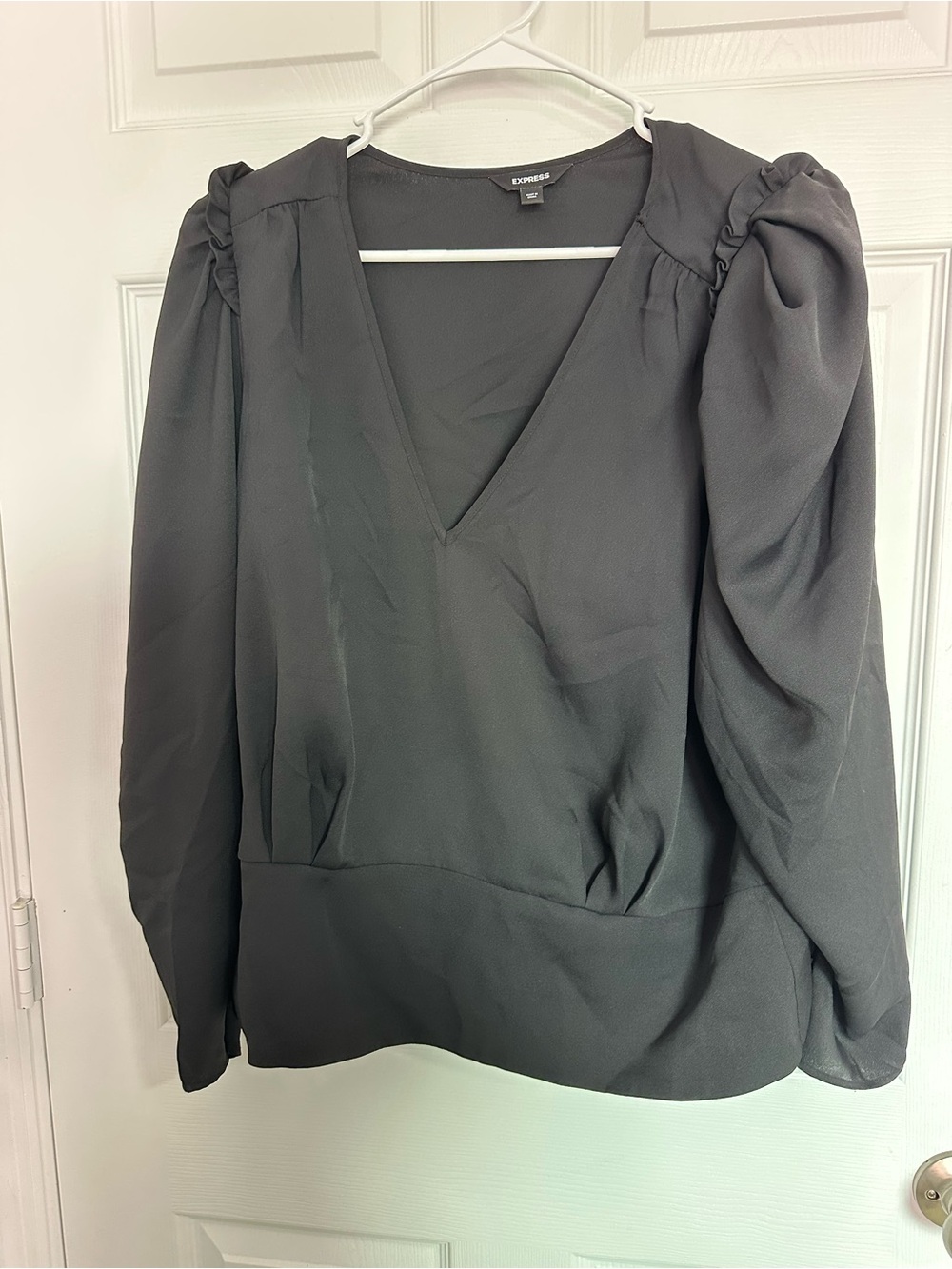 Express Black V-Neck Puff Shoulder Blouse